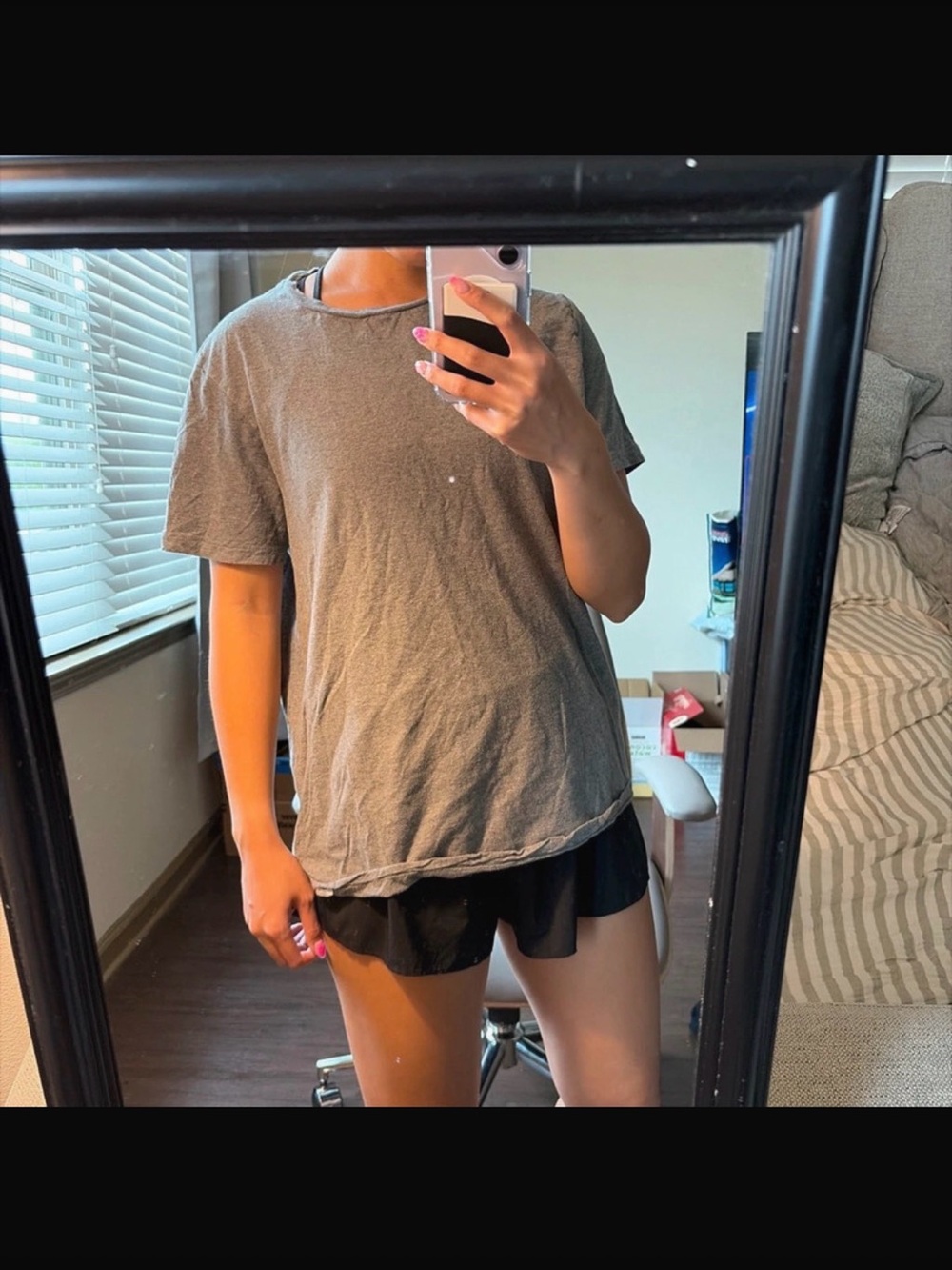 Men's Casual Crewneck Tee - Charcoal Gray
